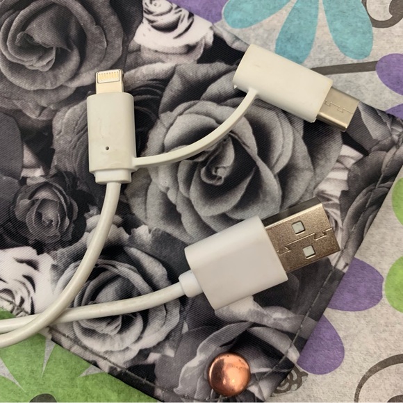 Charging Wallet Wristlet Portable USB Charger Bank Android iPhone - Picture 2 of 15